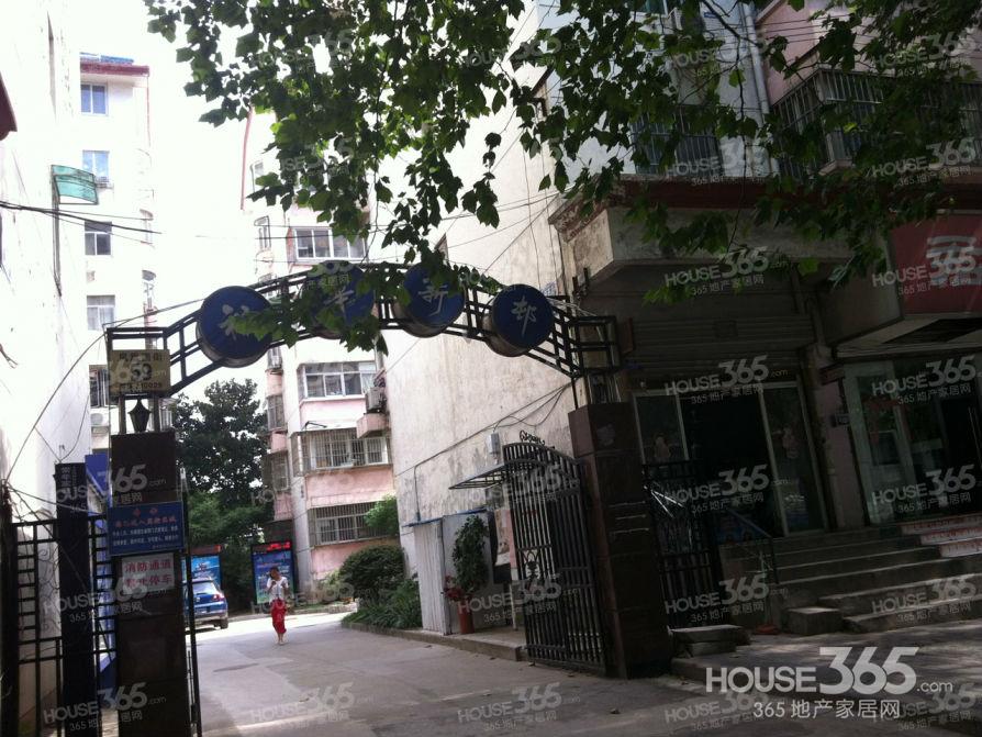 凤凰西街 裕华新村 一楼架空 大三房 急卖此房_南京鼓楼区裕华新村