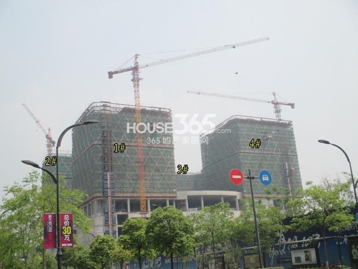 2015年5月新天地G193广场项目实景--1-4号楼
