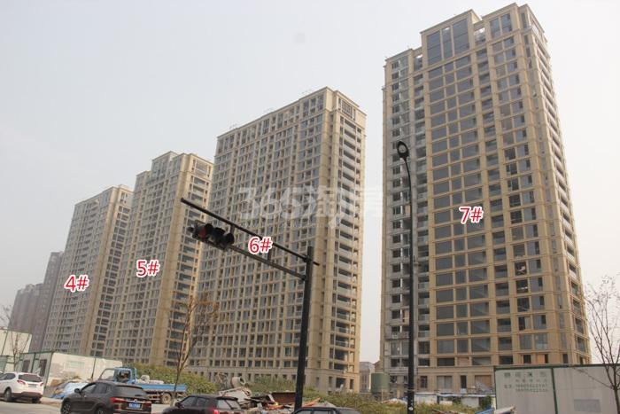 绿城莲园项目4—7号楼施工实景图（2015.10）
